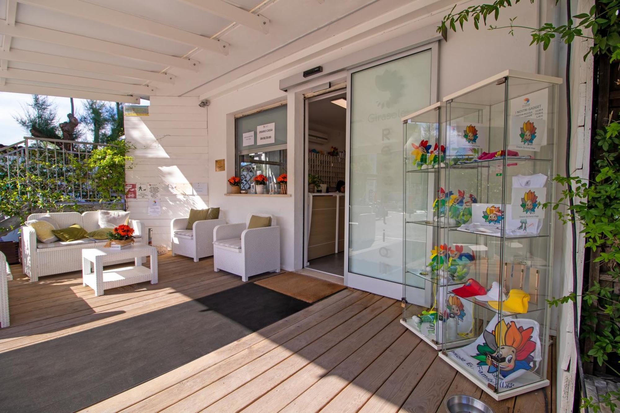 Girasole Eco Family Village Марина Палменсе Екстериор снимка