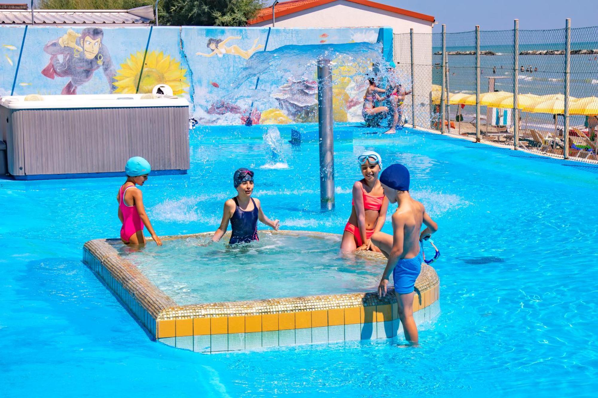 Girasole Eco Family Village Марина Палменсе Екстериор снимка